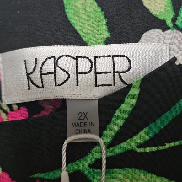 Kasper Woman Top Blouse 2X Black Floral Pink Pullover Crew Flutter Sleeves 0767 - Picture 6 of 13